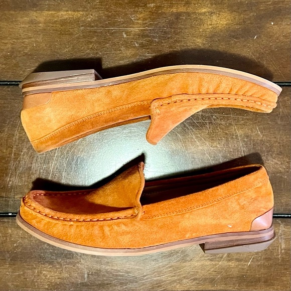SARTO by Franco Sarto Orange Suede Loafers – Size 4M (EU 34) - Picture 3 of 8